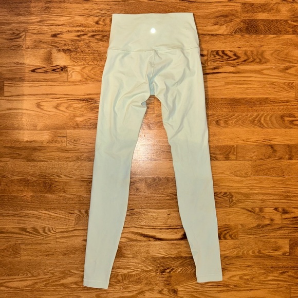 Lululemon sz 6, light mint green leggings - retail $98 - Picture 7 of 9